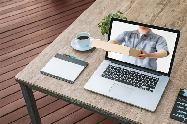 超短交期競爭，訂單在手但加工進度是看不穿的黑洞？