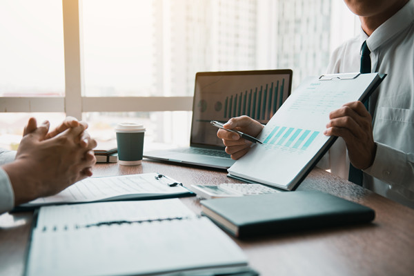 「企業(yè)管理咨詢」如何通過企業(yè)管理實(shí)現(xiàn)企業(yè)目標(biāo)？