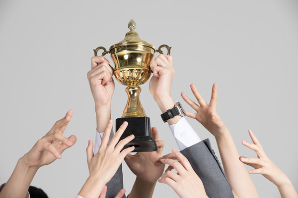 培育積極向上的組織文化，增強(qiáng)員工的凝聚力和向心力