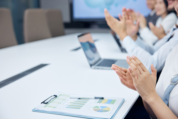 培育積極向上的組織文化，增強(qiáng)員工的凝聚力和向心力