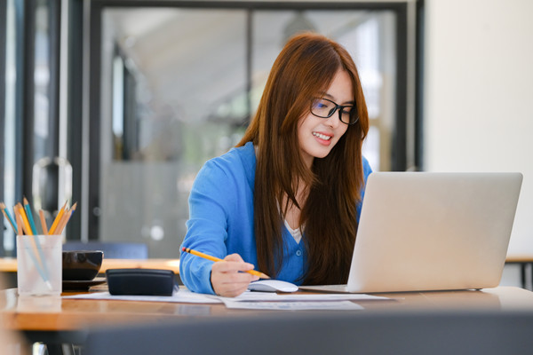 集團管控中的財務(wù)管理：策略、風(fēng)險與內(nèi)部控制