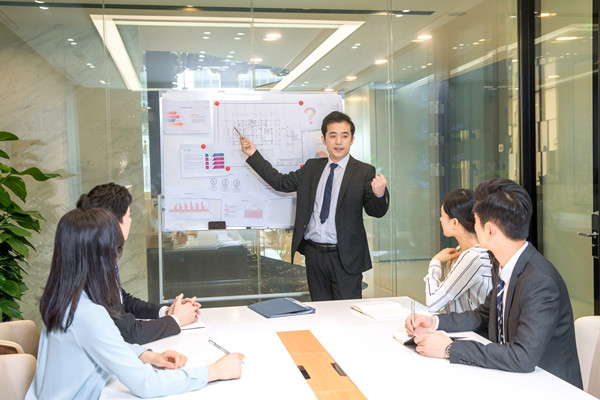 戰(zhàn)略評估：全面評估，提升企業(yè)運營效益