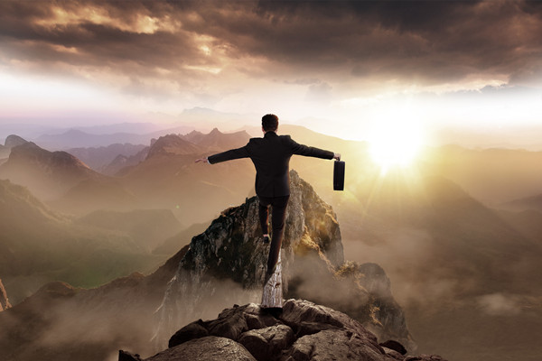 集團(tuán)管控：建立風(fēng)險(xiǎn)防范機(jī)制，確保企業(yè)穩(wěn)健發(fā)展