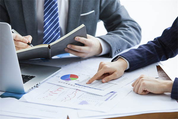 深度挖掘薪酬績效數(shù)據(jù)，優(yōu)化企業(yè)資源配置與決策