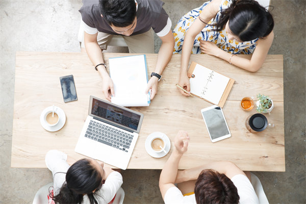 企業(yè)文化如何深度融合HR管理，增強團隊凝聚力？