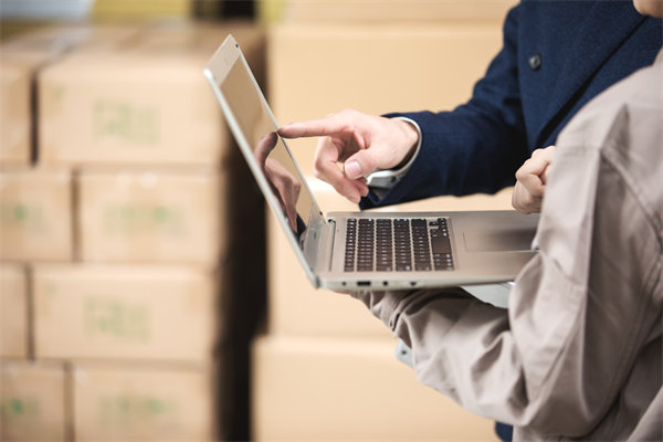 集成供應(yīng)鏈中如何有效管理庫存以降低運(yùn)營成本？