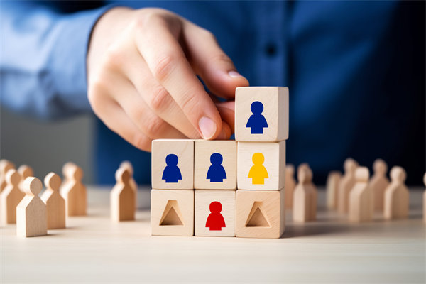 如何運(yùn)用數(shù)據(jù)分析優(yōu)化招聘流程，提升招聘質(zhì)量？