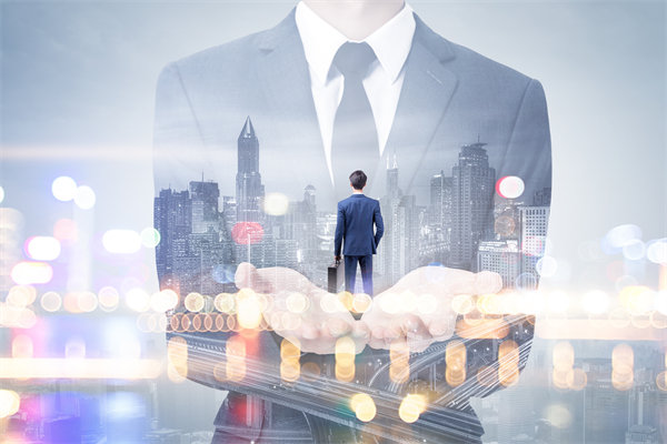 集團(tuán)管控如何平衡創(chuàng)新與穩(wěn)定，推動(dòng)可持續(xù)發(fā)展？