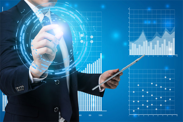 年度經(jīng)營計劃實施中，如何確保各部門協(xié)同一致？