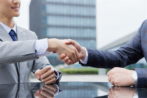 勞動關(guān)系管理中，如何避免糾紛，構(gòu)建和諧環(huán)境？