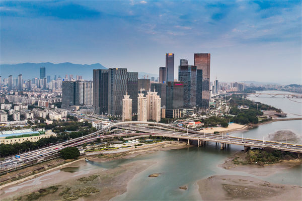 福州薪酬咨詢公司如何設(shè)計(jì)公平且具有競爭力的薪酬體系？