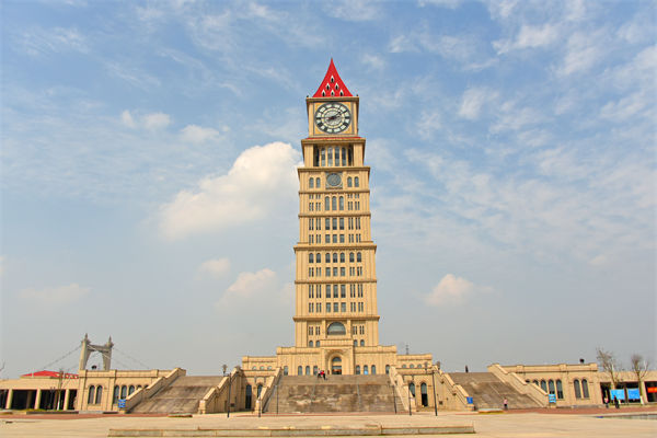 贛州戰(zhàn)略咨詢公司如何幫助企業(yè)制定長遠發(fā)展規(guī)劃？