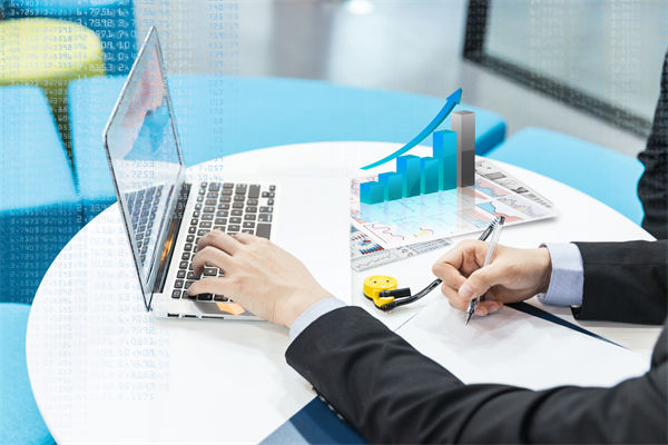 大數(shù)據(jù)與AI如何助力企業(yè)實(shí)現(xiàn)精準(zhǔn)預(yù)算分析與預(yù)測(cè)？