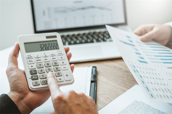 預(yù)算管理不善，會給企業(yè)帶來哪些潛在的財務(wù)風(fēng)險？