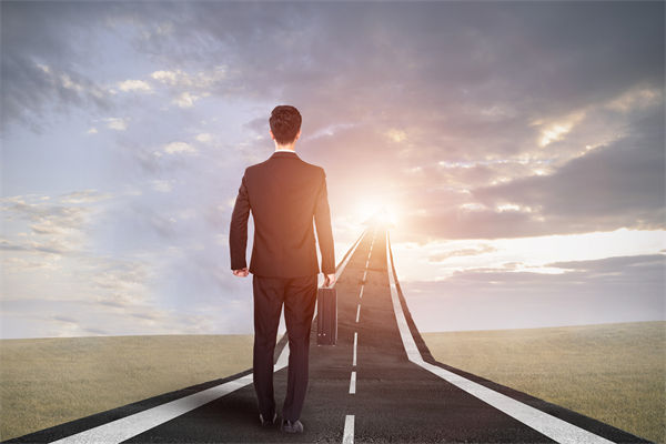 搶占市場窗口期，年度經(jīng)營計劃怎樣精準發(fā)力？