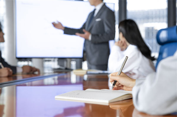 新老員工文化沖突不斷，企業(yè)文化怎樣實(shí)現(xiàn)融合傳承？