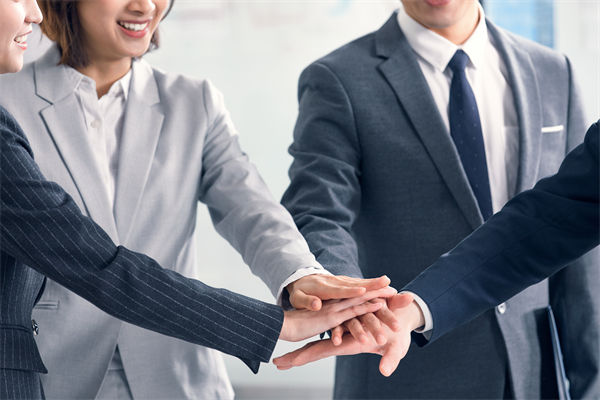 校招投入百萬(wàn)留任率低，新人培養(yǎng)體系哪步脫節(jié)了？