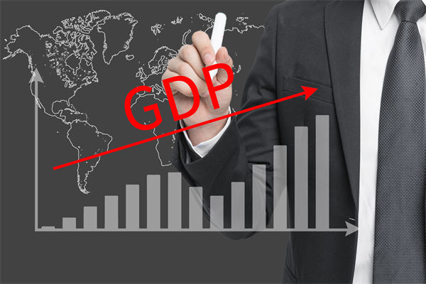 半年經(jīng)濟(jì)大考成績單透露哪些信號(hào)？企業(yè)有何啟示？