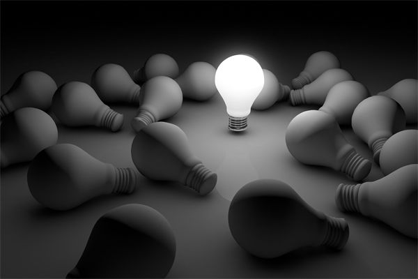 人力資源管理流程規(guī)范嚴(yán)謹(jǐn)，員工創(chuàng)造力為何反而受抑制？