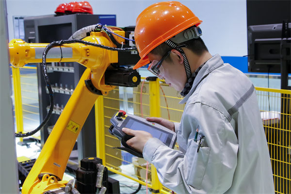 員工抵觸流程變革，數(shù)字化管理轉(zhuǎn)型如何真正落地？