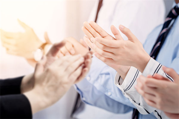 薪資體系常迭代，員工如何從被動(dòng)接受到主動(dòng)認(rèn)同？