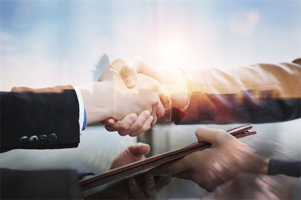 知名超市半年關(guān)了227家店，關(guān)聯(lián)企業(yè)營銷怎么看？