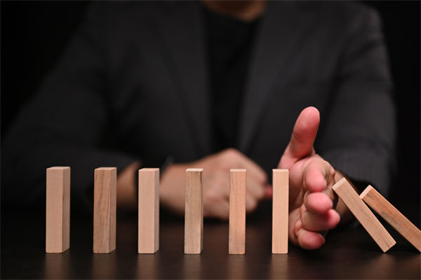 市場競爭日趨激烈，戰(zhàn)略規(guī)劃如何協(xié)助構建護城河？